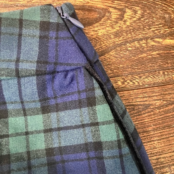 NWT Vineyard Vines Size 4 Plaid Mini Skirt Wool Blend - Picture 3 of 8